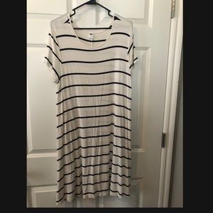 Old navy T-shirt dress